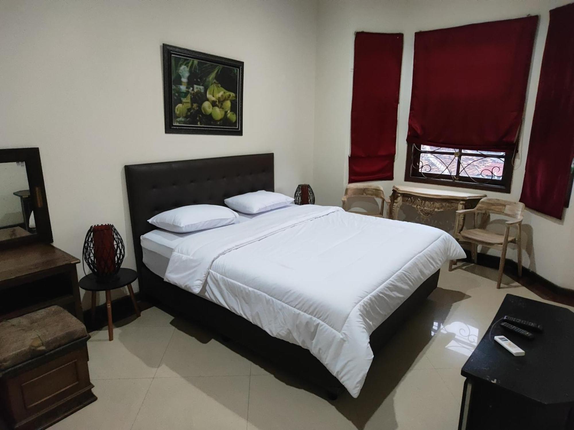 Tirto 27 Homestay Yogyakarta Kültér fotó